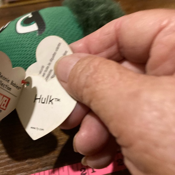Marvel Hulk mask and beanie baby Hulk - Picture 3 of 9